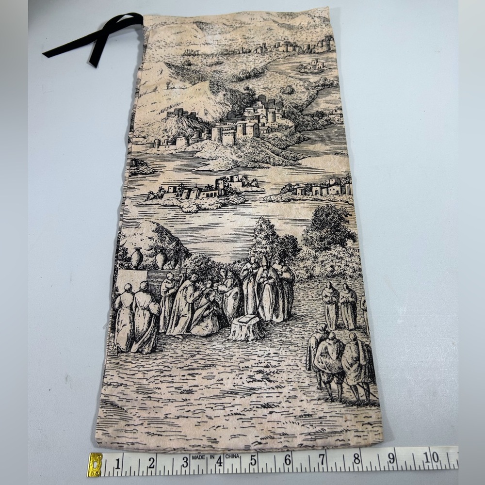 Gucci Dust Bag Sz. 8.5” X 17”